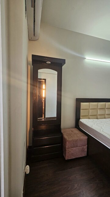 Bedroom in 3 BHK Builder Floor at BPTP District 3, Sector 85 – for Sale