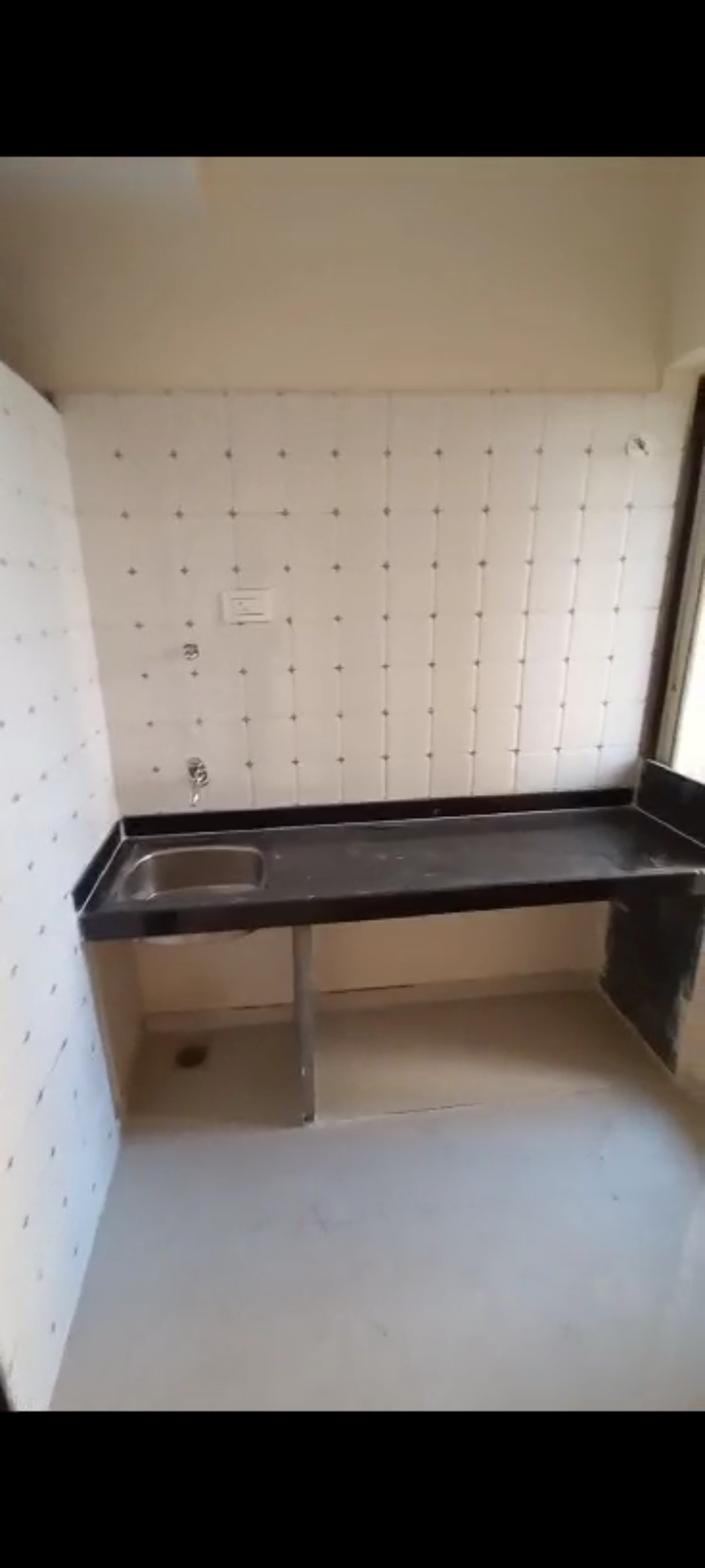 1 Rk  274 Sq.Ft. Apartment in Seven Eleven Apna Ghar Phase III