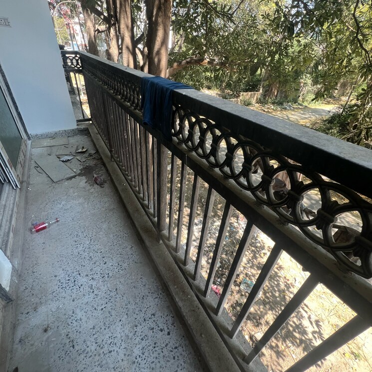 Balcony, vasant kunj 3 Bedroom 130 Sq.Yd. Builder Floor In Vasant Kunj Delhi 8361020