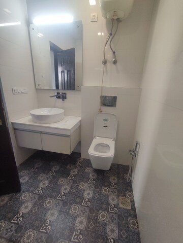 Bathroom in 5 BHK Villa at Unitech Espace Nirvana Country, Sector 50 – for Rent