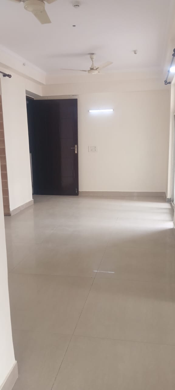 3 BHK + Pooja Room Apartment For Sale in Amrapali Eden Park