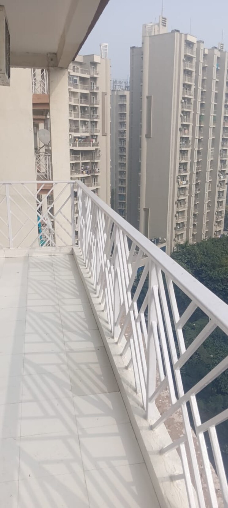 Balcony, amrapali-eden-park 3 Bedroom 1360 Sq.Ft. Apartment In Sector 50 Noida 8360992
