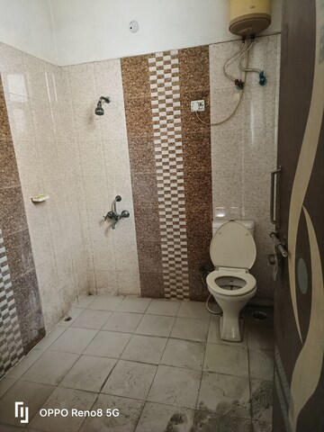 Bathroom in 1 RK Independent House at Sector 51 – for Rent
