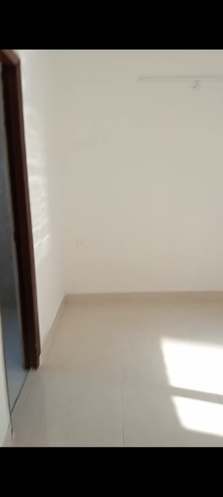 Room, signature-global-proxima 2 Bedroom 675 Sq.Ft. Apartment In Sector 89 Gurgaon 8361075