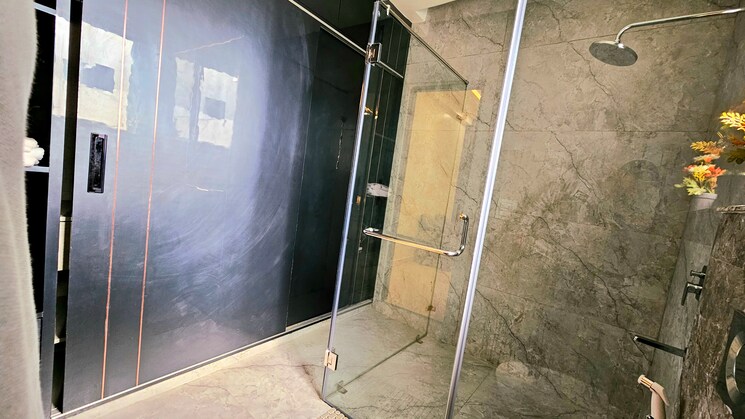 Balcony, high ground 3 Bedroom 112 Sq.Yd. Independent House In High Ground Zirakpur 8361093