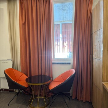 Living Room in  Pg at Sector 10a – for Rent