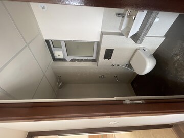Furnished Amenities in 3 BHK Apartment at Godrej Emerald, Ghodbunder Road – for Rent
