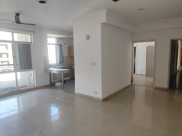 Room in 3 BHK Apartment at Raheja Vedaanta, Sector 108 – for Rent