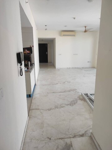 4 BHK Apartment For Sale in Tata Primanti-Tower Residences, Sector 72