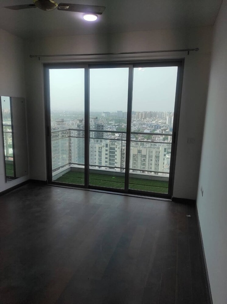 Room, tata-primanti-tower-residences 4 Bedroom 3320 Sq.Ft. Apartment In Sector 72 Gurgaon 8361425
