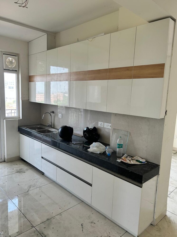 Kitchen, omaxe-new-heights 2.5 Bedroom 1210 Sq.Ft. Apartment In Sector 78 Faridabad 8361560