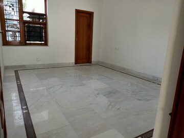Room in 2 BHK Builder Floor at Bhai Randhir Singh Nagar – for Rent