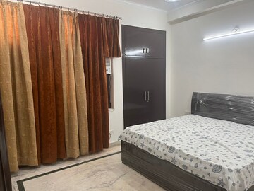 Bedroom in 3 BHK Builder Floor at Sector 47 – for Rent