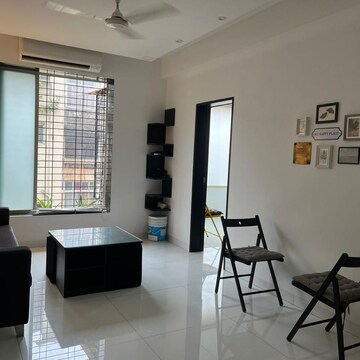 Living Room in 1 BHK Apartment at Himgiri Apartments Matunga, Vsnl Colony – for Rent