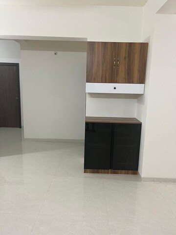 Furnished Amenities in 2 BHK Apartment at DSR RR Avenues, Yelahanka – for Rent