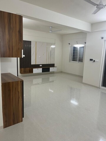 Room in 2 BHK Apartment at DSR RR Avenues, Yelahanka – for Rent