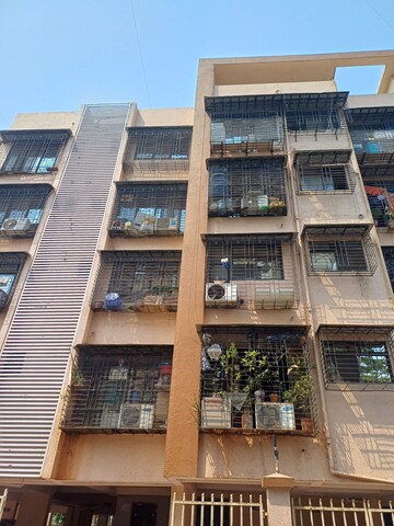 1 BHK Apartment For Rent in Kopar Khairane