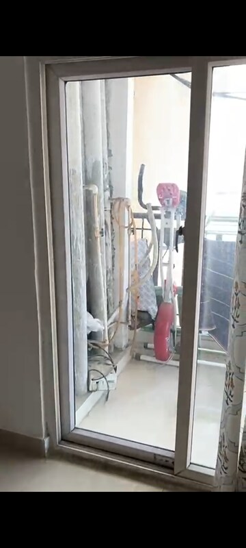 Building Lobby in 2.5 BHK Apartment at Amrapali Princely Estate, Sector 76 – for Sale