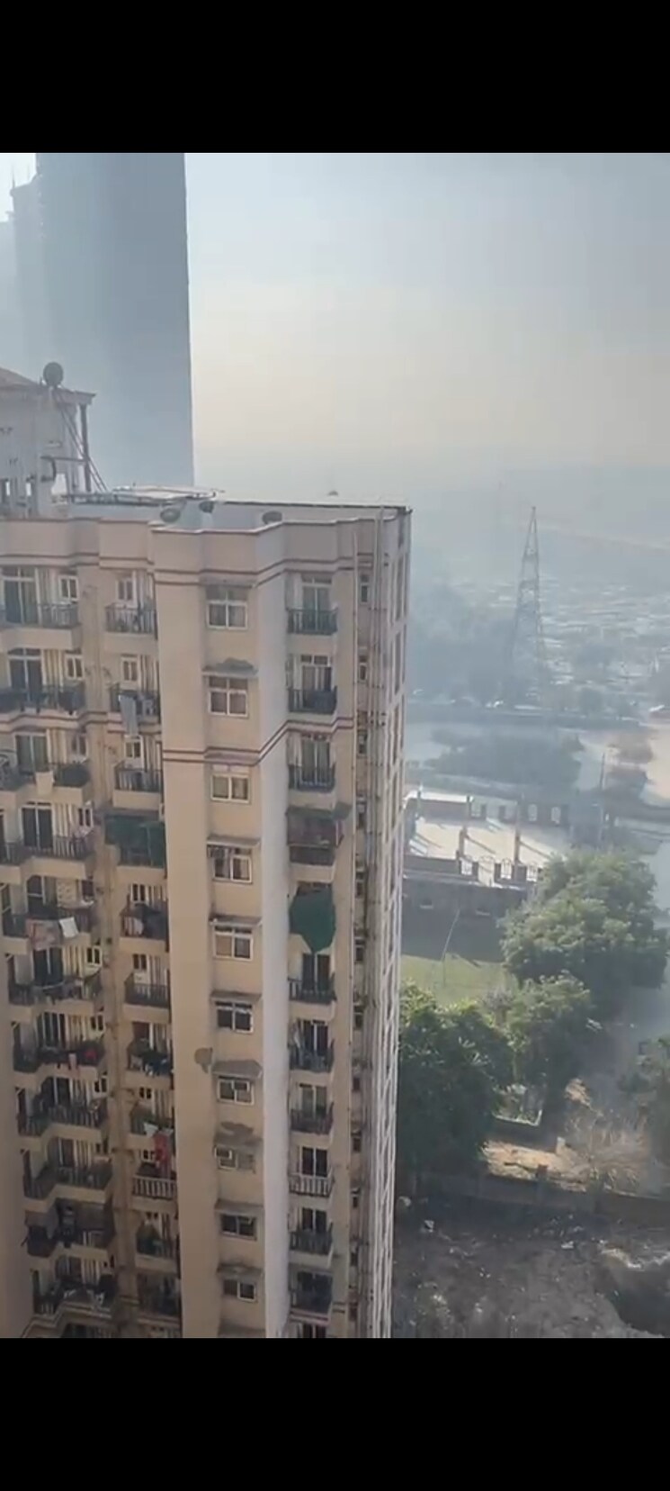 Exterior View, amrapali-princely-estate 2.5 Bedroom 1090 Sq.Ft. Apartment In Sector 76 Noida 8361584