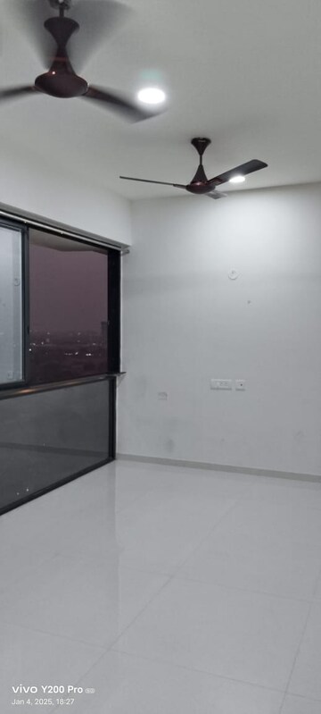 1 BHK Apartment For Rent in Marathon Nexworld, Dombivli East