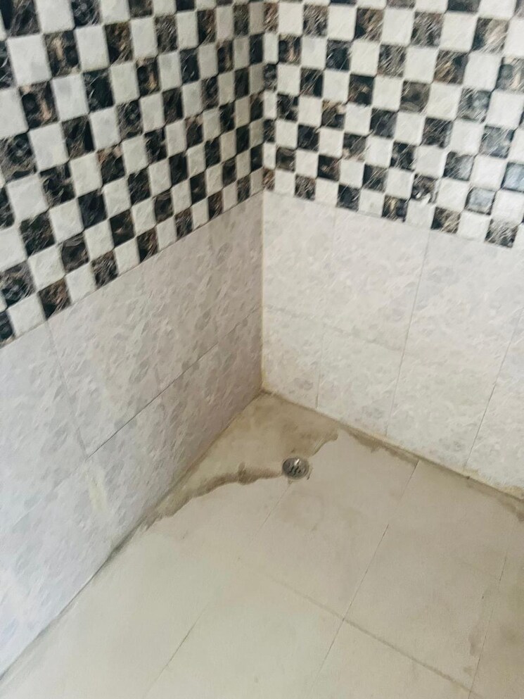 Bathroom, signature-global-synera 2 Bedroom 598 Sq.Ft. Apartment In Sector 81 Gurgaon 8361627