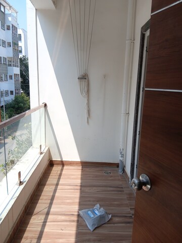Furnished Amenities in 2 BHK Apartment at Manikonda – for Rent