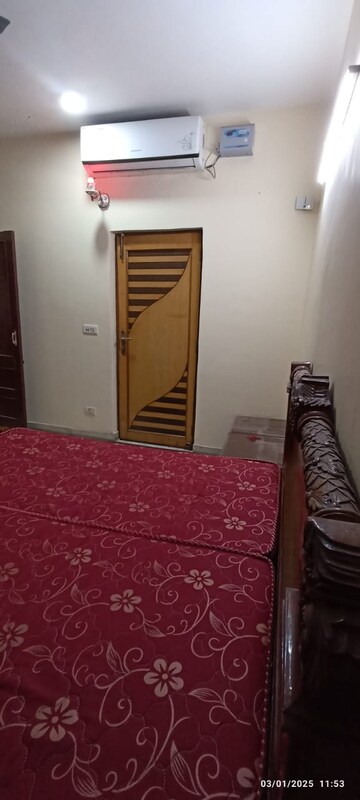 2 BHK Builder Floor For Rent in South Extension ii