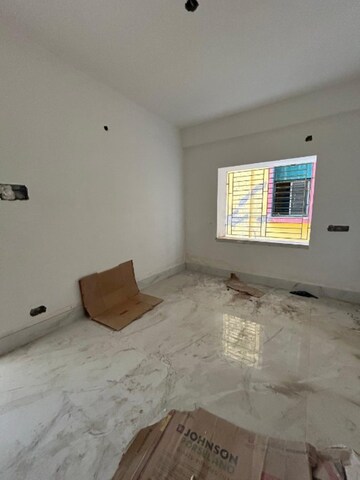 Room in 3 BHK Apartment at Dum Dum – for Sale