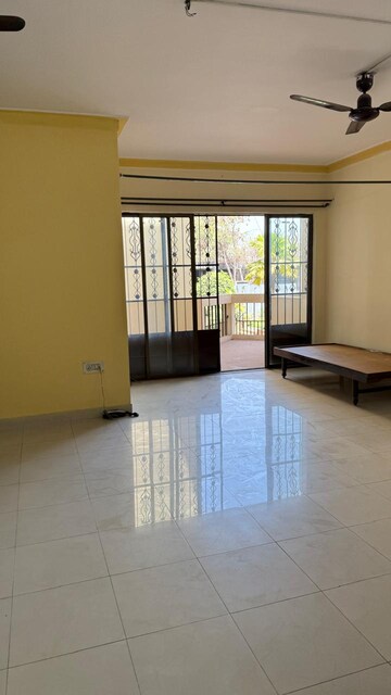 2.5 BHK Apartment For Rent in Goel Ganga Carnation, Koregaon Park