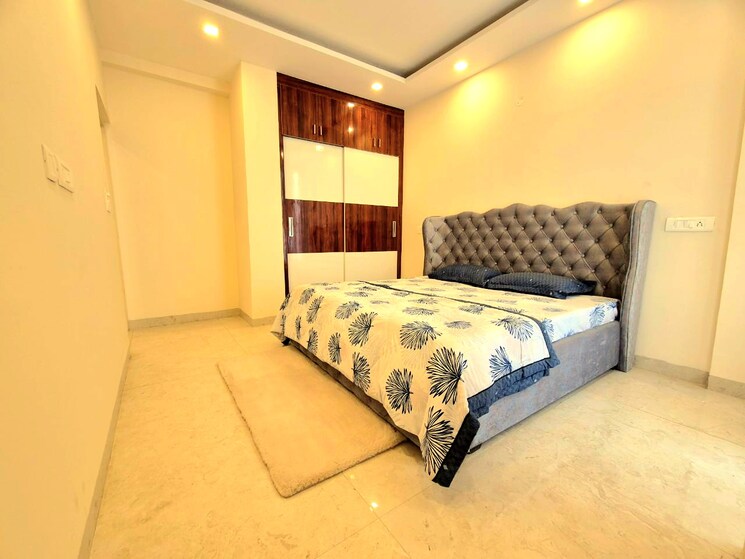 Bedroom, aura-homes 3 Bedroom 170 Sq.Yd. Apartment In Patiala Road Zirakpur 8361871