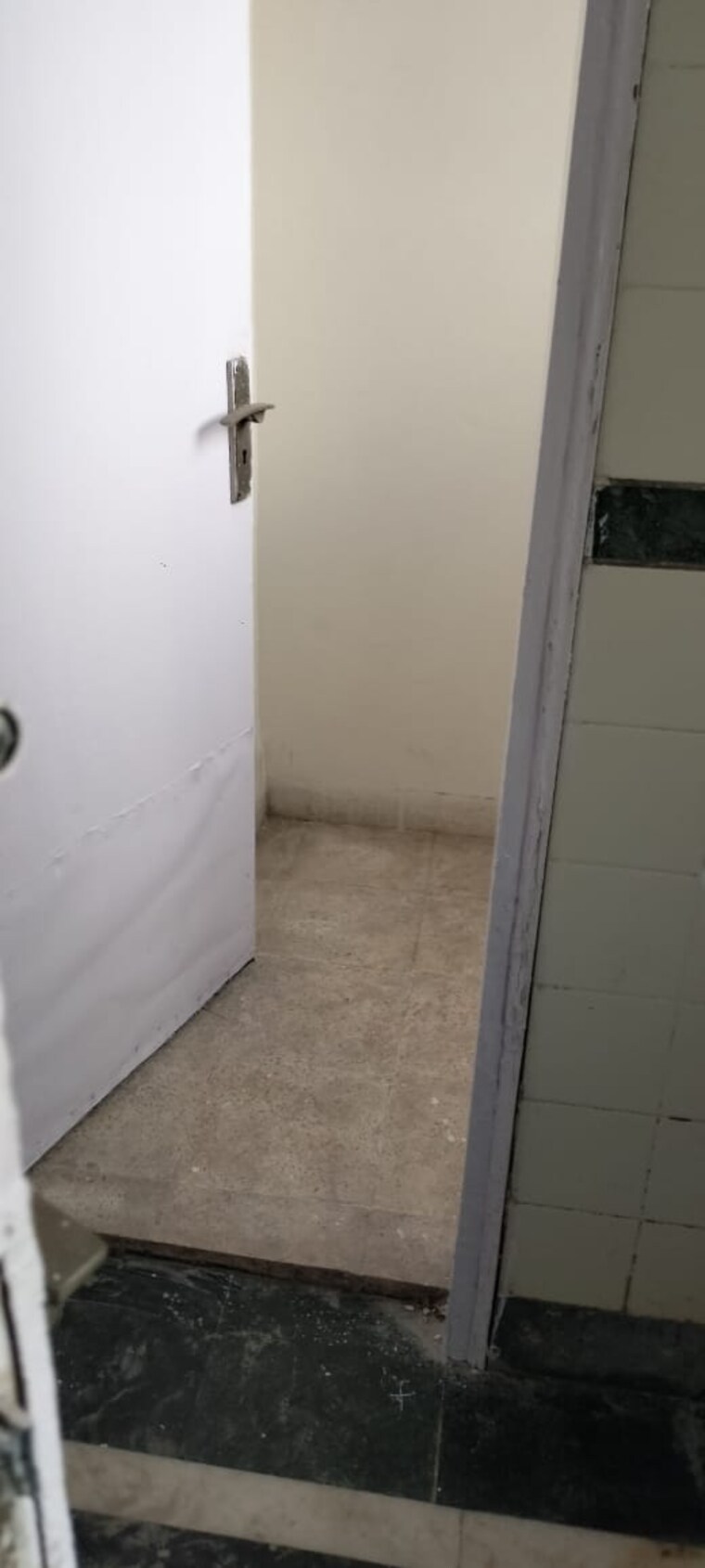 Room, pioneer-park-phase-1 2 Bedroom 1300 Sq.Ft. Apartment In Sector 61 Gurgaon 8361881