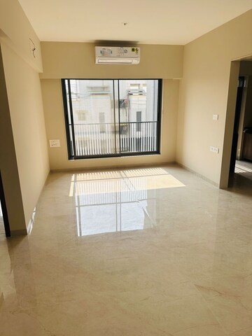 2.5 BHK Apartment For Sale in Chembur