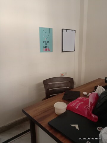 Room in 3.5 BHK Builder Floor at Rohini Sector 11 – for Sale
