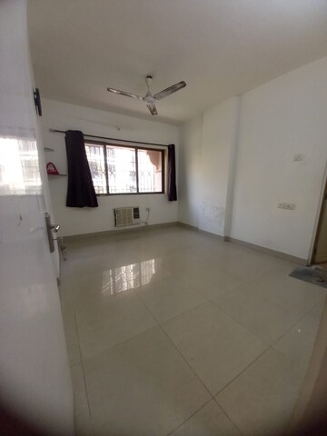 Room in 2 BHK Apartment at Runwal Estate, Dhokali – for Rent