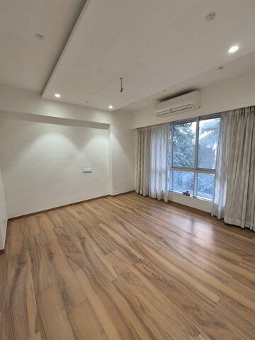 Bedroom in 3 BHK Apartment at Chembur – for Sale
