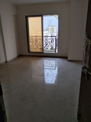 Room in 2 BHK Apartment at Louis Wadi – for Sale