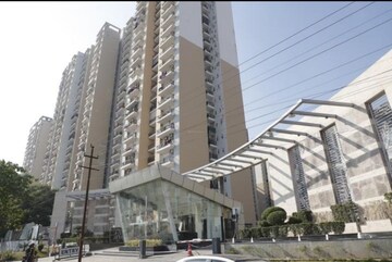 2 BHK Apartment For Resale in Panchsheel Greens II Sector 16 Greater Noida Greater Noida  8362141