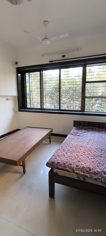 Bedroom in 4 BHK Villa at Union Park – for Rent