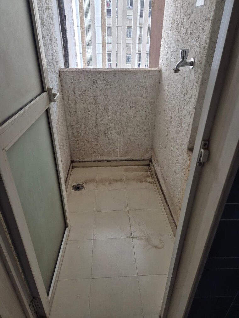 undefined, lodha-amara 2 Bedroom 557 Sq.Ft. Apartment In Kolshet Road Thane 8362523