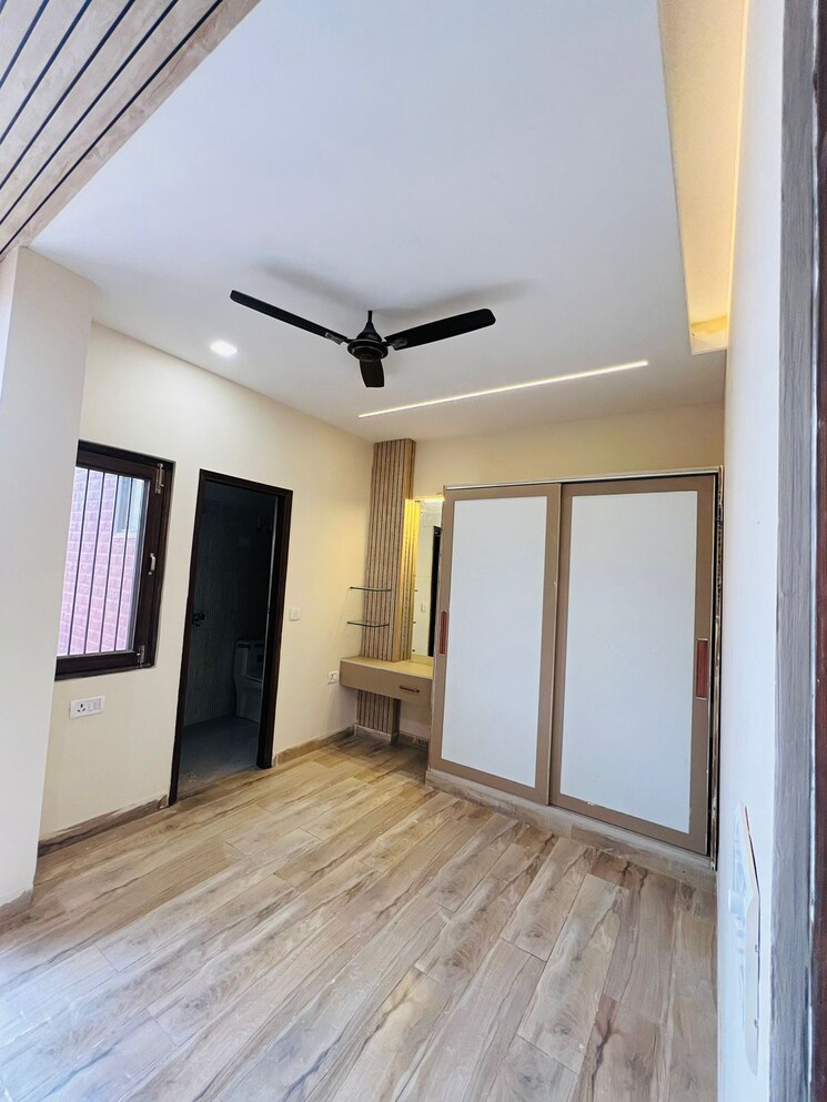 Room, aya nagar 2 Bedroom 750 Sq.Ft. Builder Floor In Aya Nagar Delhi 8362597