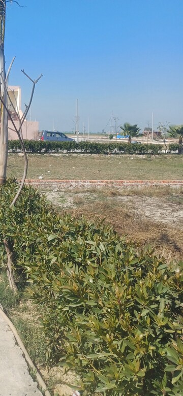 Plot For Sale in Jewar