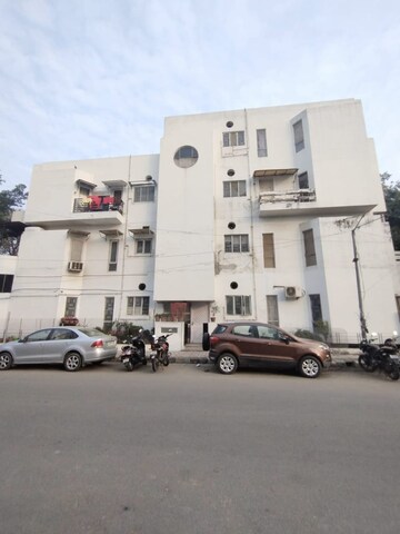 3 BHK Apartment – Exterior View View at South Delhi - for Rent
