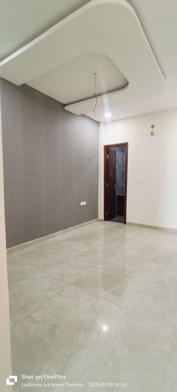 Room in 3 BHK Villa at Arsha Madhav Greens, Gomti Nagar – for Sale