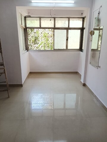 Bedroom in 1.5 BHK Apartment at Union Park – for Rent