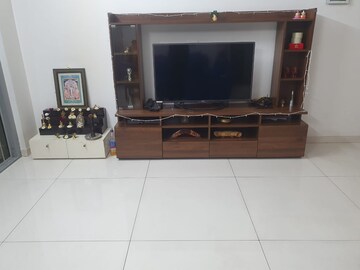 Living Room in 3.5 BHK Apartment at Amanora Adreno Towers, Hadapsar – for Rent
