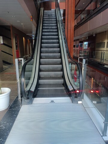  Shop For Sale in Gaur World Street, Sector 16b Greater Noida