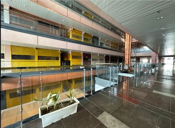  Shop For Sale in Gaur World Street, Sector 16b Greater Noida