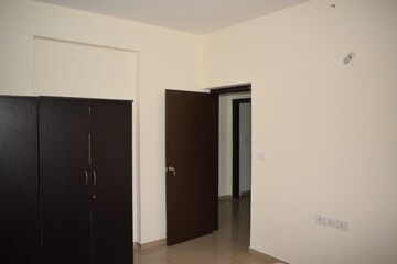Room in 4 BHK Apartment at Prestige Fairfield, Rmv 2nd Stage – for Rent