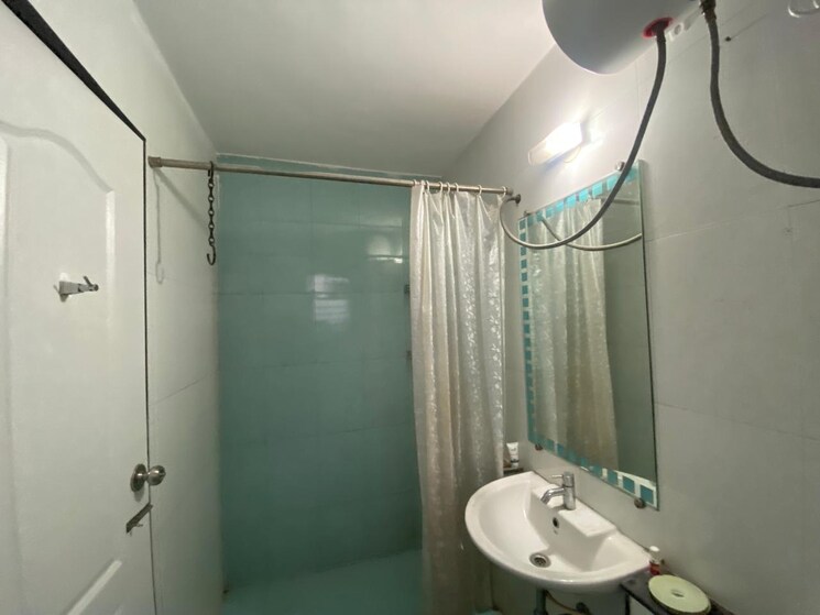 Bathroom, galore-park 3.5 Bedroom 1300 Sq.Ft. Apartment In Bavdhan Pune 8363685