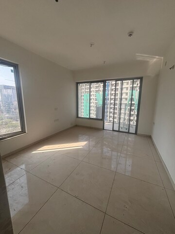 Room in 3.5 BHK Apartment at Kalpataru Jade Residences, Baner – for Rent